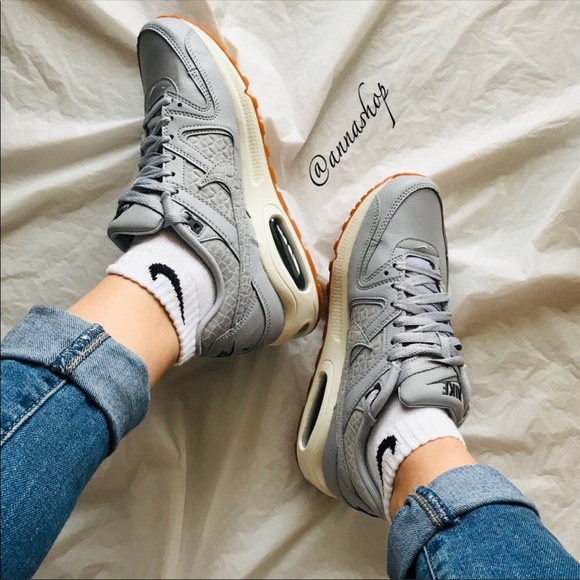 NWT Nike Air Max Command Premium - Picture 2 of 8